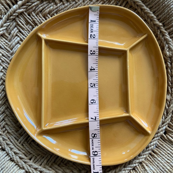 Set of 2 Ceramic Divided Plates - Picture 7 of 9